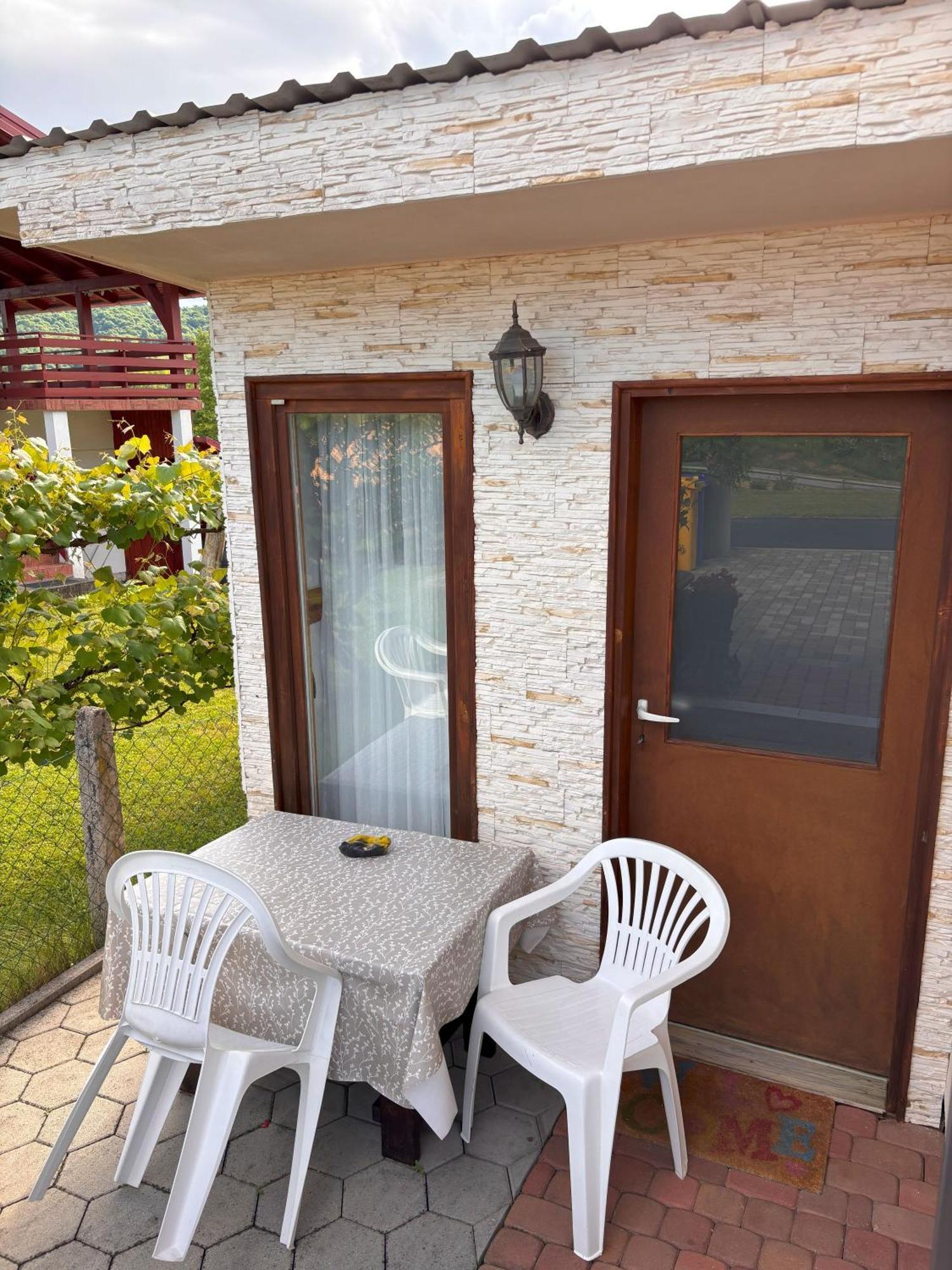 Guest House Buncic Rooms & Apartments Slunj Exterior photo